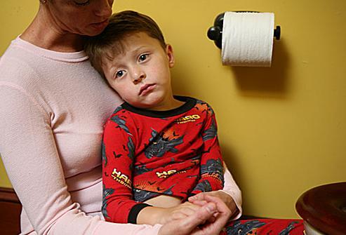 Zarnu infekcija bērniem: simptomi, cēloņi, pirmā palīdzība un ārstēšana